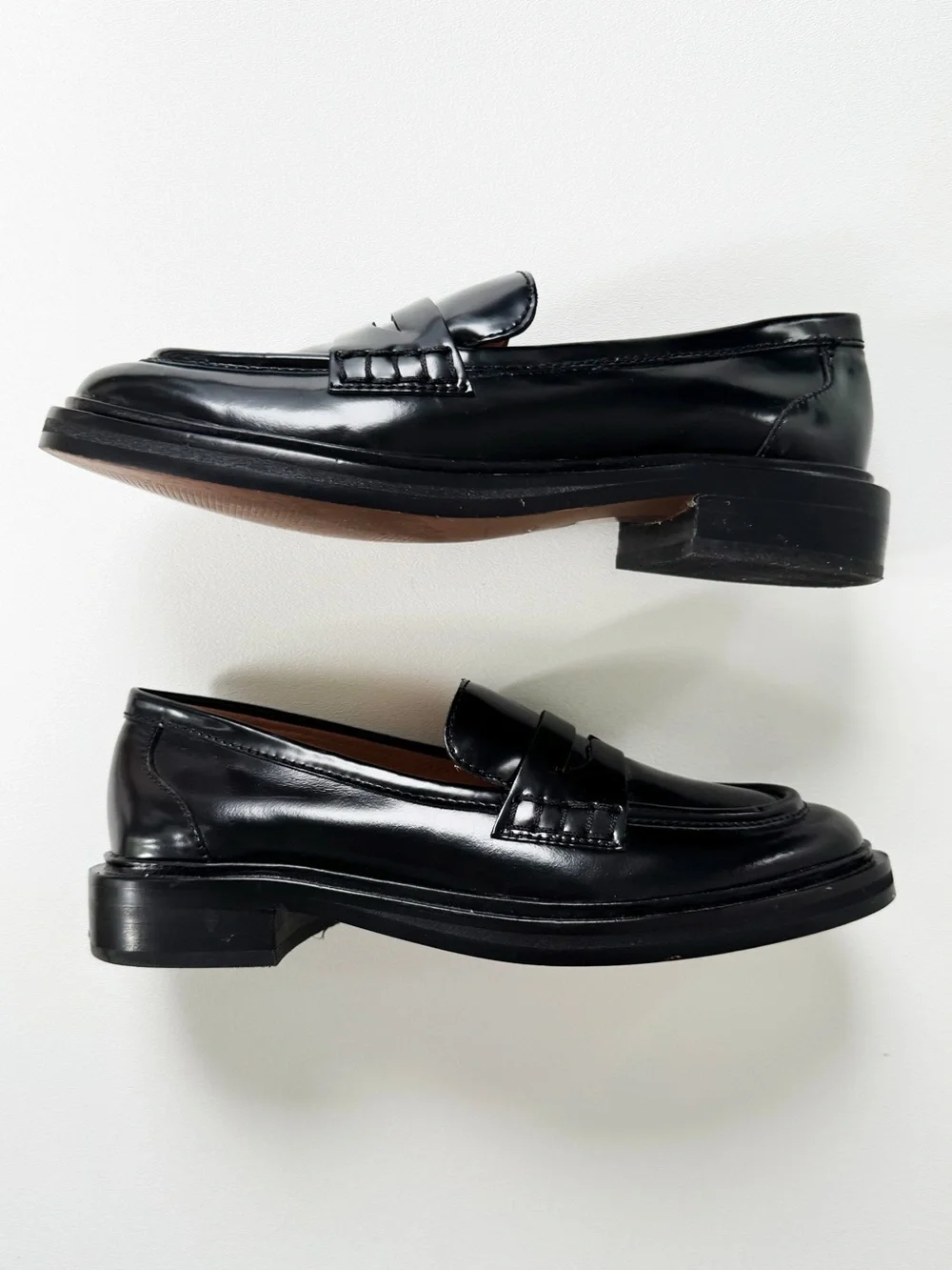 The Madewell Vernon Loafer in Black | 6.5 - Picture 3 of 11